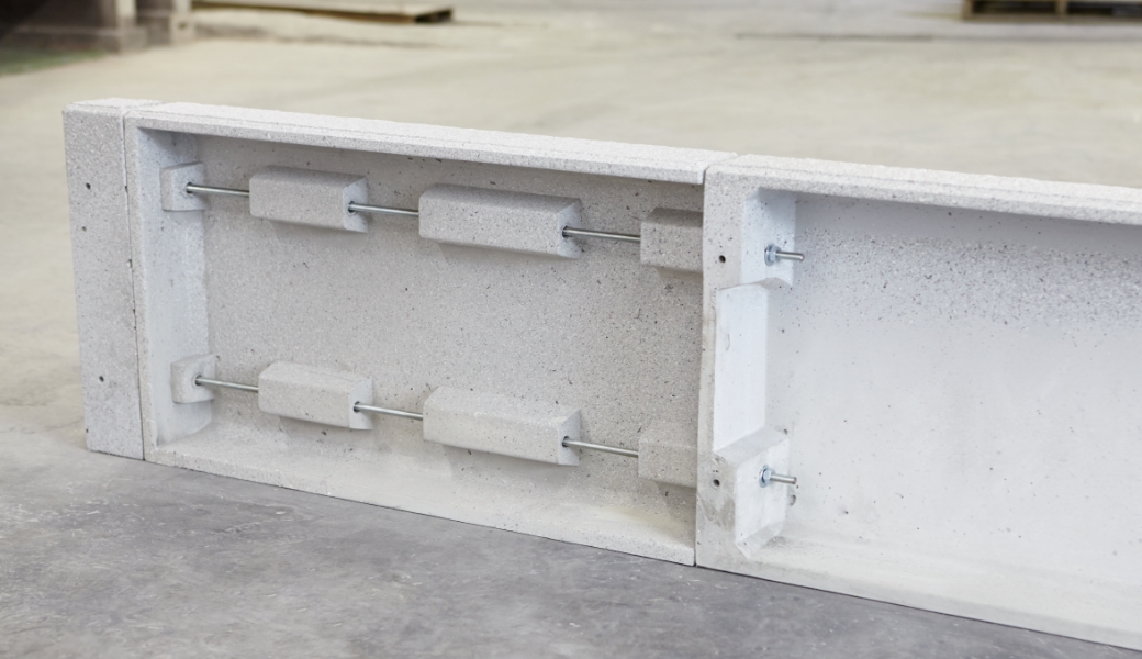 出隅+フリーカットパネル+基本パネルの連結